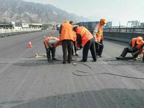 盱眙道路桥梁病害治理